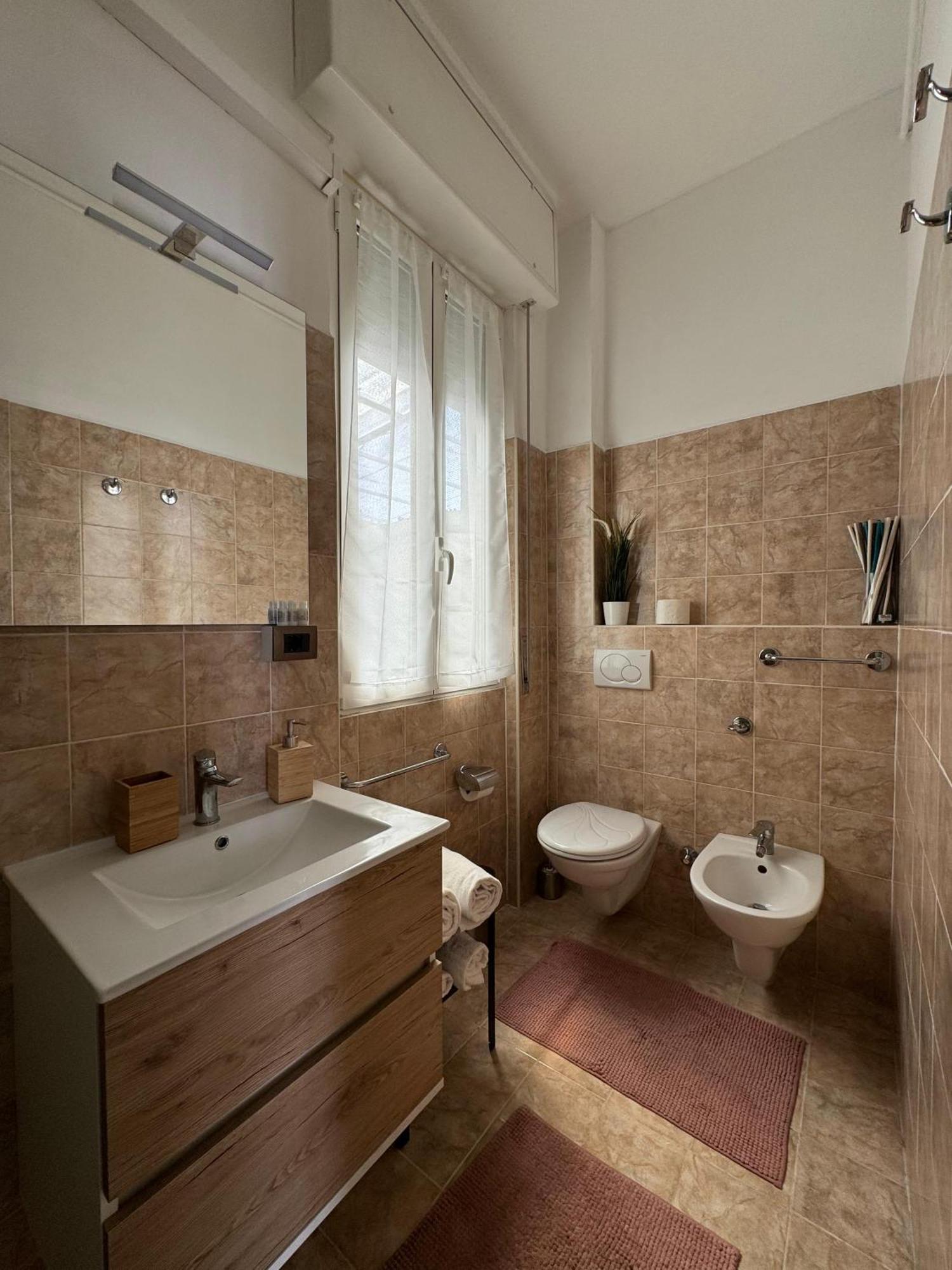 La Casa Di Tom - Homy Milano Apartment Ngoại thất bức ảnh